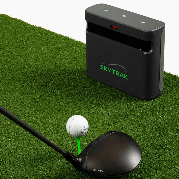 SKYTRAK ST MAX Golf Simulator - Standard Studio Package
